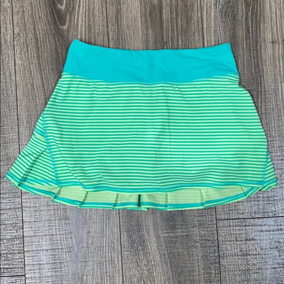 lululemon athletica Dresses & Skirts - Lululemon Run: Pace Setter Skirt | Size 2